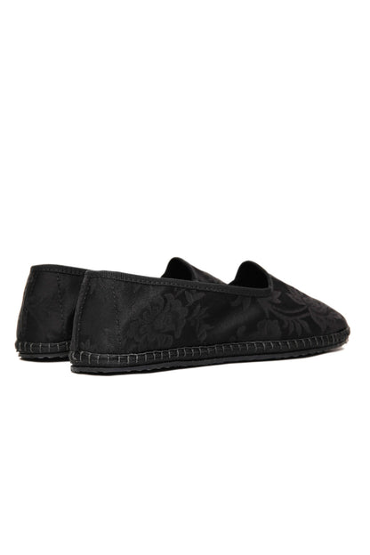 Rialto Damask Woman Black
